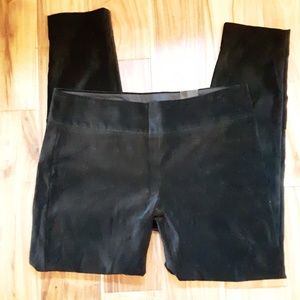 The Limited Drew Fit Size 10 Black Velvet sz 10